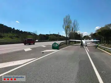 Aterrrizan de emergencia una avioneta en la AP-7 Aterrrizan de emergencia una avioneta en la AP-7