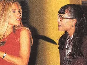 La peliteñia y Betty, la fea La peliteñia y Betty, la fea