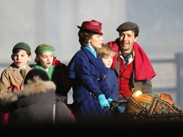 Fotografía del rodaje de la nueva versión 'Mary Poppins' en Londres