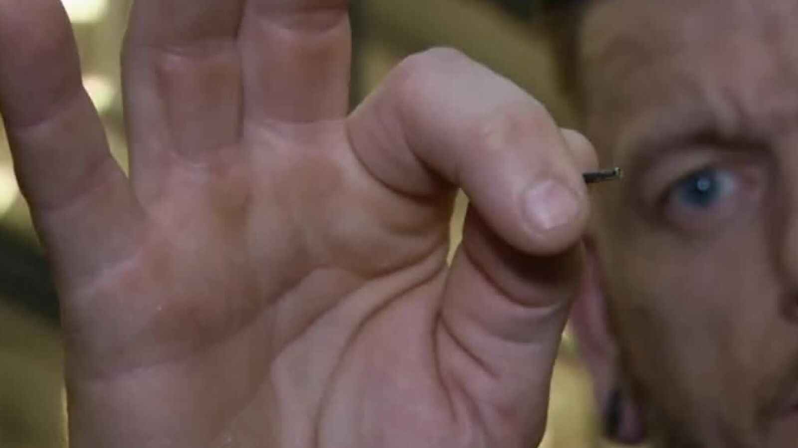 Una empresa de Estocolmo implanta un chip a sus trabajadores que sirve como código de acceso pero que también almacena información