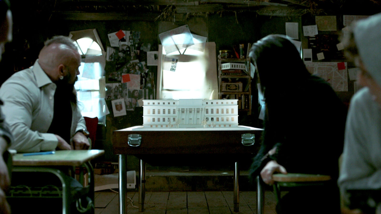 La Fábrica Nacional de Moneda y Timbre, el objetivo del atraco perfecto de 'La casa de papel'