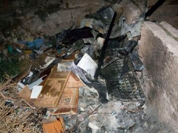 Estado en que ha quedado la casa cueva situada en el paraje de La Molineta Estado en que ha quedado la casa cueva situada en el paraje de La Molineta