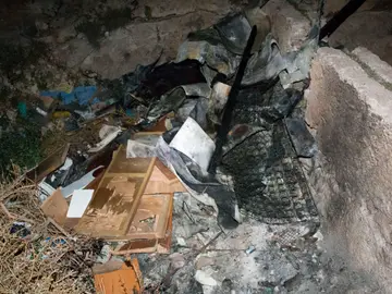 Estado en que ha quedado la casa cueva situada en el paraje de La Molineta Estado en que ha quedado la casa cueva situada en el paraje de La Molineta