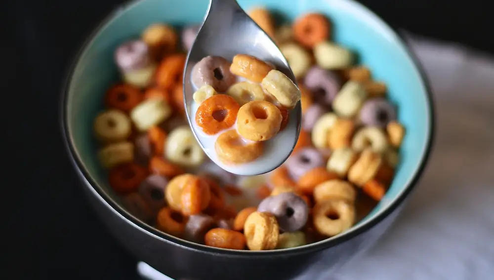 Los cereales del supermercado suelen contener mucho azúcar