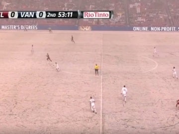 Campo nevado en un partido de la MLS