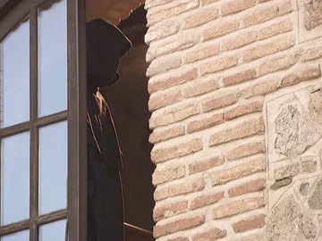 Una presencia encapuchada siembra el miedo en Puente Viejo Una presencia encapuchada siembra el miedo en Puente Viejo