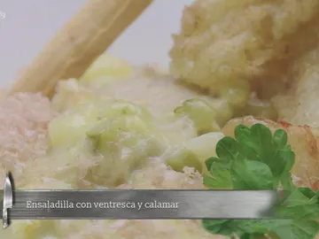 Ensaladilla rusa de calamar y ventresca de atún, con mayonesa de mejillón y salicornia Ensaladilla rusa de calamar y ventresca de atún, con mayonesa de mejillón y salicornia