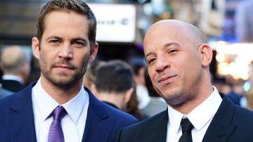 Vin Diesel junto a Paul Walker Vin Diesel junto a Paul Walker