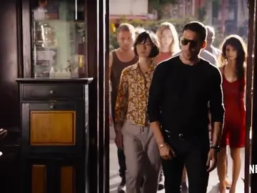 Frame 30.563824 de: Miguel Ángel Silvestre comparte el primer tráiler de la segunda temporada de 'Sense8' Frame 30.563824 de: Miguel Ángel Silvestre comparte el primer tráiler de la segunda temporada de 'Sense8'