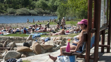 El IPC interanual sube tres décimas en abril, hasta el 2,6%, impulsado por el turismo