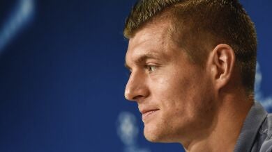 Kroos, sobre los silbidos a Bale: 