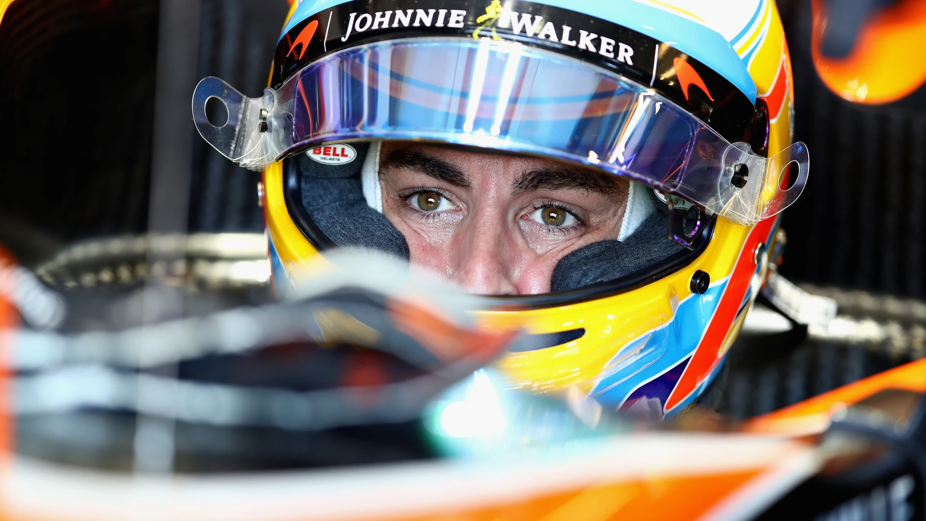 Fernando Alonso, a bordo del MCL32