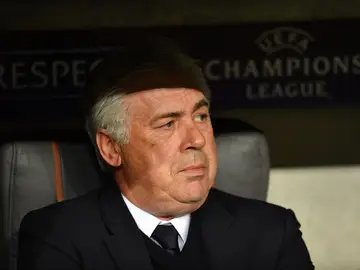 Carlo Ancelotti durante el partido Carlo Ancelotti durante el partido