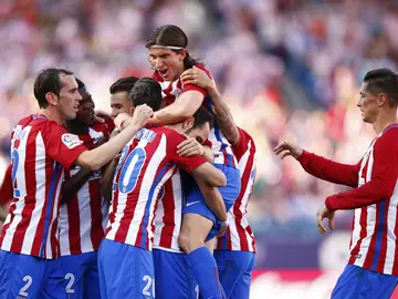Los jugadores del Atlético celebran un gol Los jugadores del Atlético celebran un gol