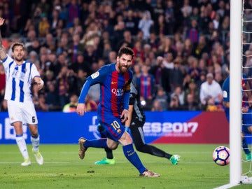 Leo Messi celebra un gol ante la Real Sociedad