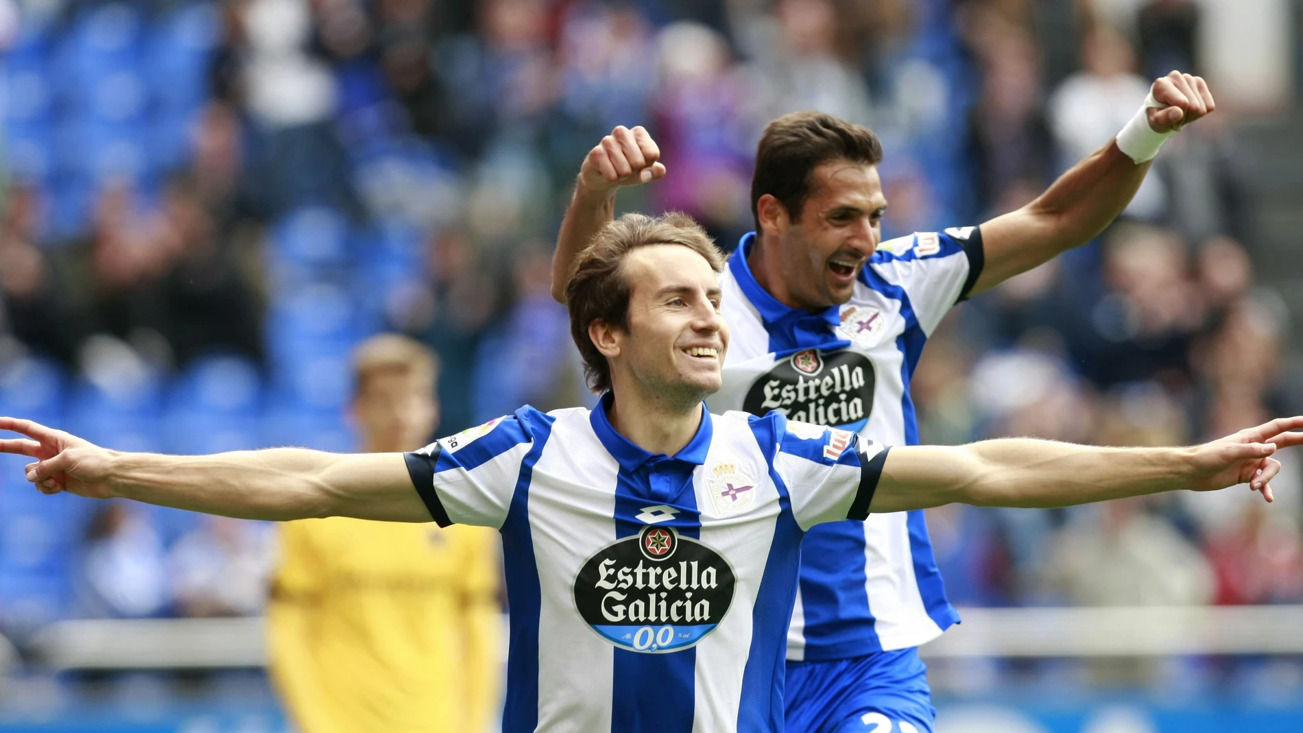 Pedro Mosquera celebra el 2-0 ante el Málaga Pedro Mosquera celebra el 2-0 ante el Málaga