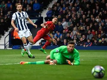 Roberto Firmino anota el 0-1 ante el West Bromwich Roberto Firmino anota el 0-1 ante el West Bromwich