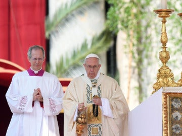 El Papa Francisco durante la misa del Domingo de Resurrección