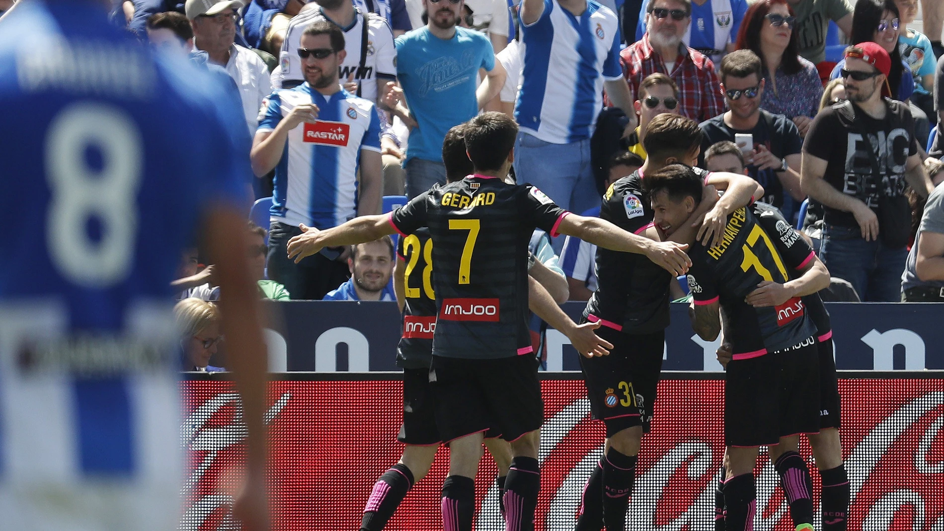 Los jugadores del Espanyol celebran el gol de Baptistao en Butarque Los jugadores del Espanyol celebran el gol de Baptistao en Butarque