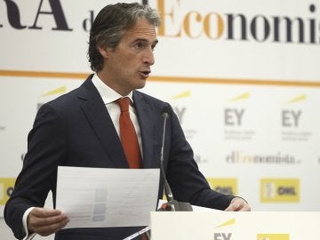 El ministro de Fomento, Íñigo de la Serna