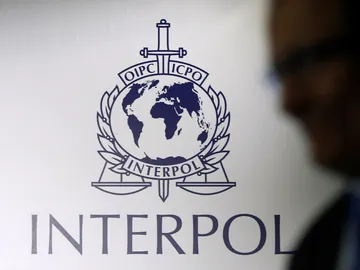 Interpol Interpol