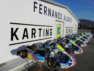 Karts en la pista Fernando Alonso