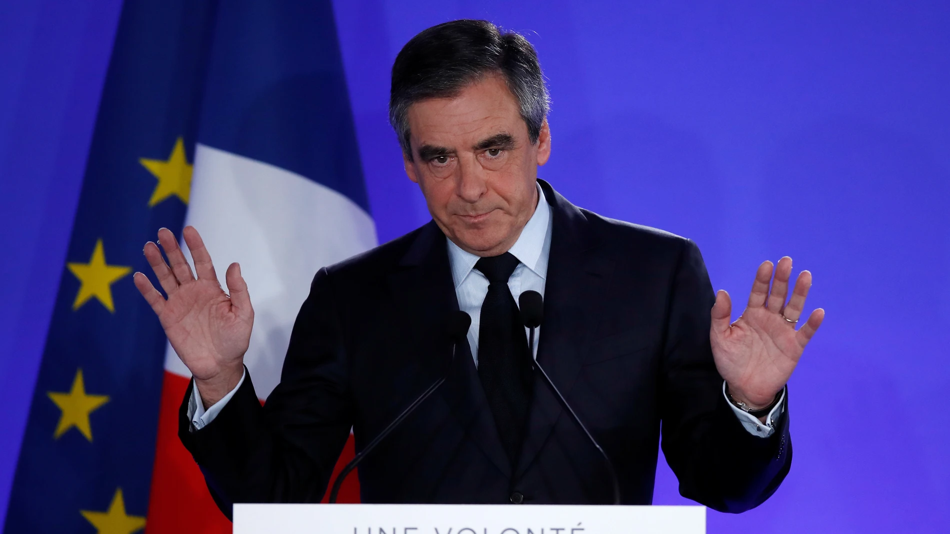 François Fillon tras su derrota en las elecciones francesas François Fillon tras su derrota en las elecciones francesas