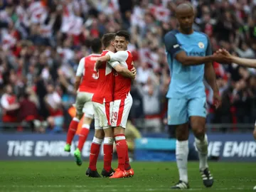 Los jugadores del Arsenal celebran el pase a la final de la FA Cup Los jugadores del Arsenal celebran el pase a la final de la FA Cup