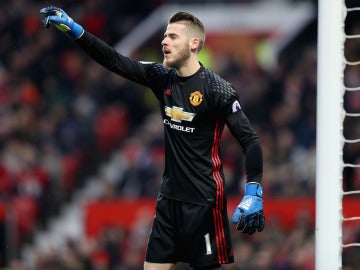 David de Gea da instrucciones a sus compañeros del United