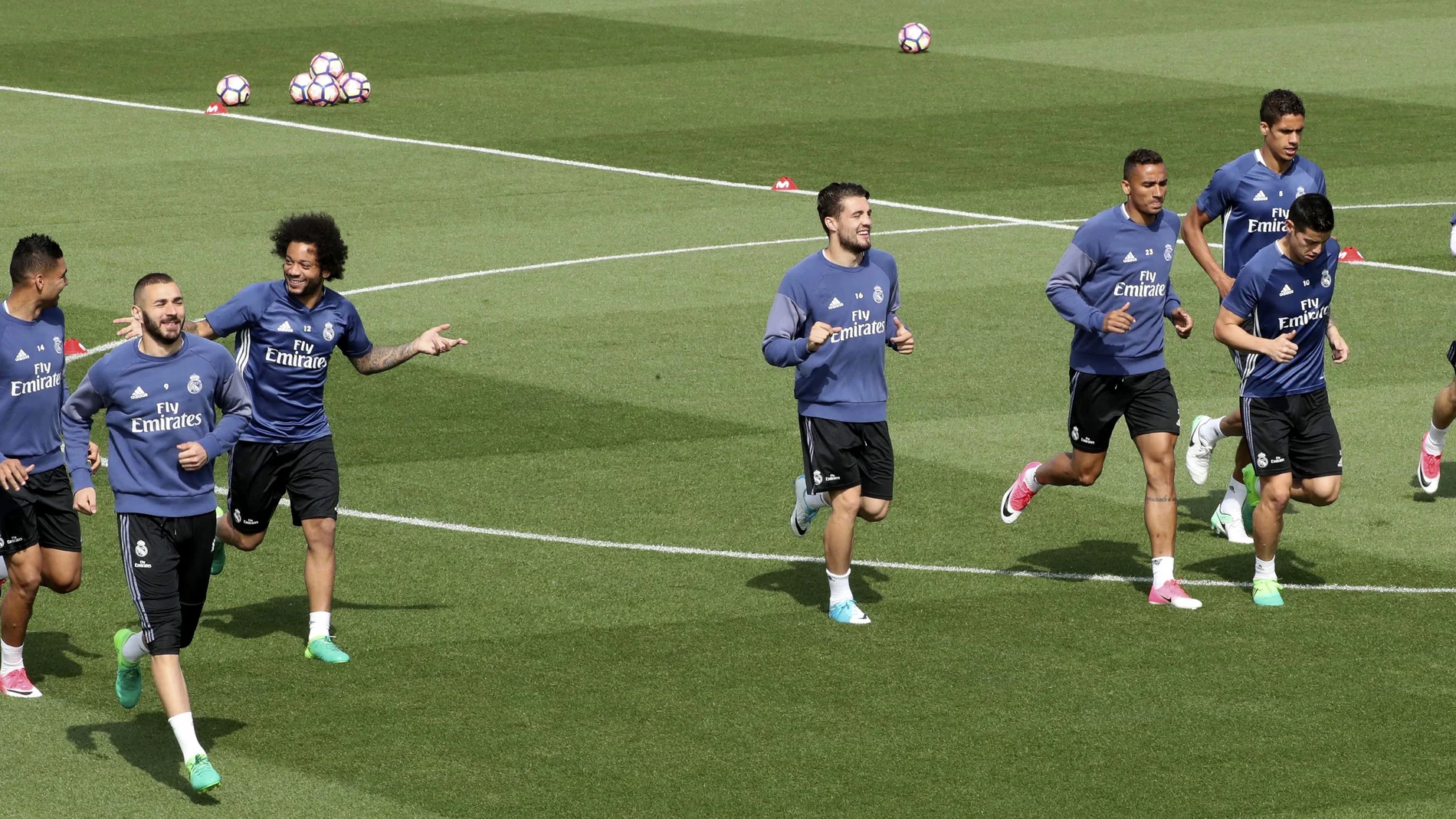 Los jugadores del Real Madrid se ejercitan en Valebebas Los jugadores del Real Madrid se ejercitan en Valebebas