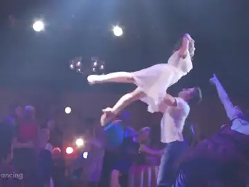 Frame 24.144261 de: Primer adelanto del 'remake' televisivo de 'Dirty Dancing' Frame 24.144261 de: Primer adelanto del 'remake' televisivo de 'Dirty Dancing'