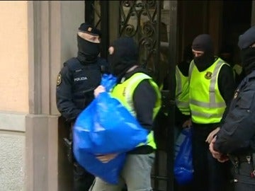 Frame 16.375993 de: Cuatro de los ocho detenidos en Barcelona están relacionados con los autores de los atentados en Bruselas