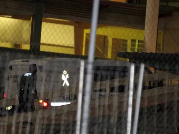 Llegada a Soto del Real de un furgón policial Llegada a Soto del Real de un furgón policial