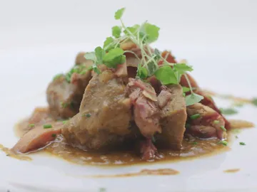 Guiso de ternera con castañas Guiso de ternera con castañas
