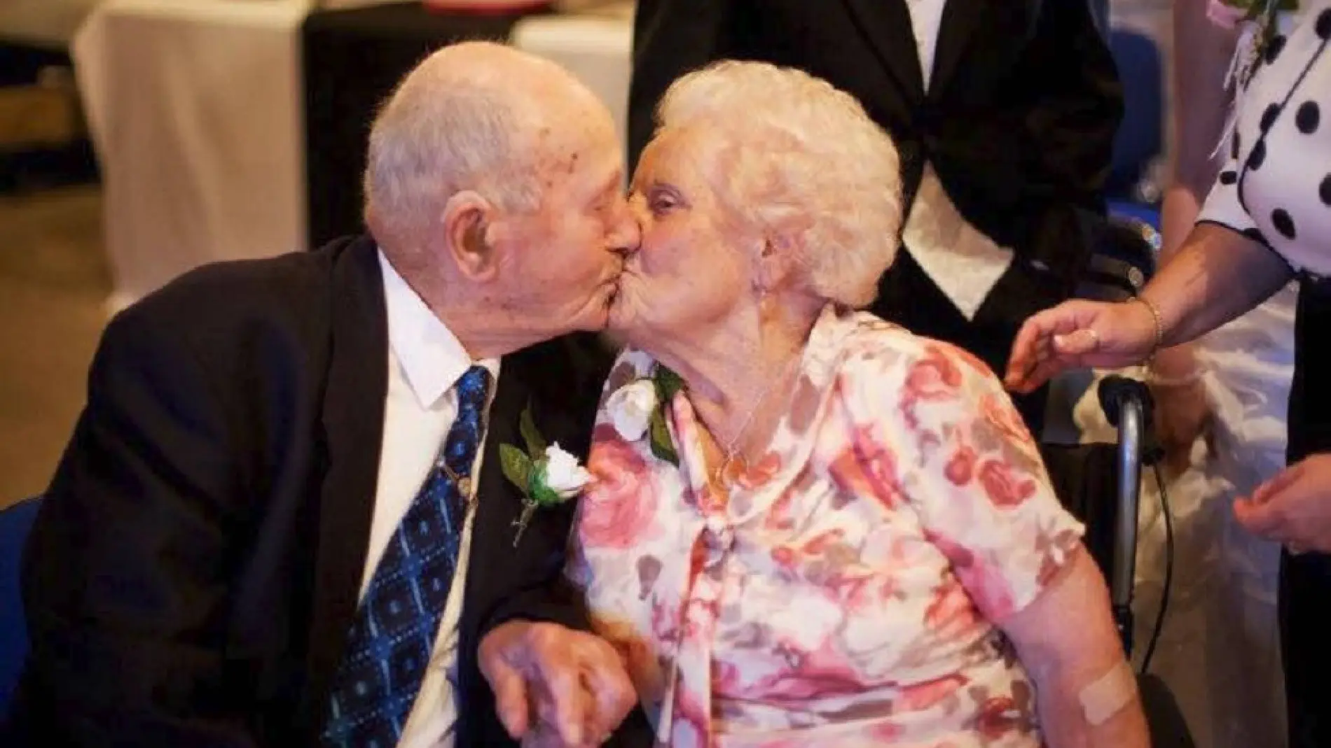 Frank y Joyce. Frank y Joyce.