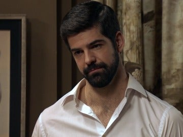Alonso le comunica a Ginés que internará a Ana María