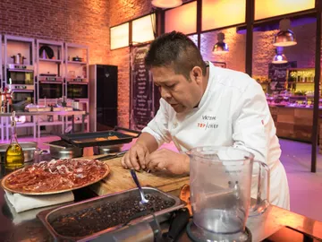 Víctor gana la prueba de fuego volviendo a sus orígenes Víctor gana la prueba de fuego volviendo a sus orígenes