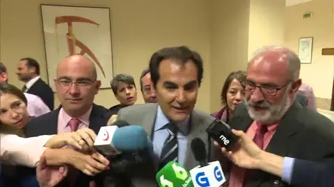 Frame 43.535611 de: La oposición pide explicaciones a Interior, Justicia y Fiscalía por el caso Lezo Frame 43.535611 de: La oposición pide explicaciones a Interior, Justicia y Fiscalía por el caso Lezo