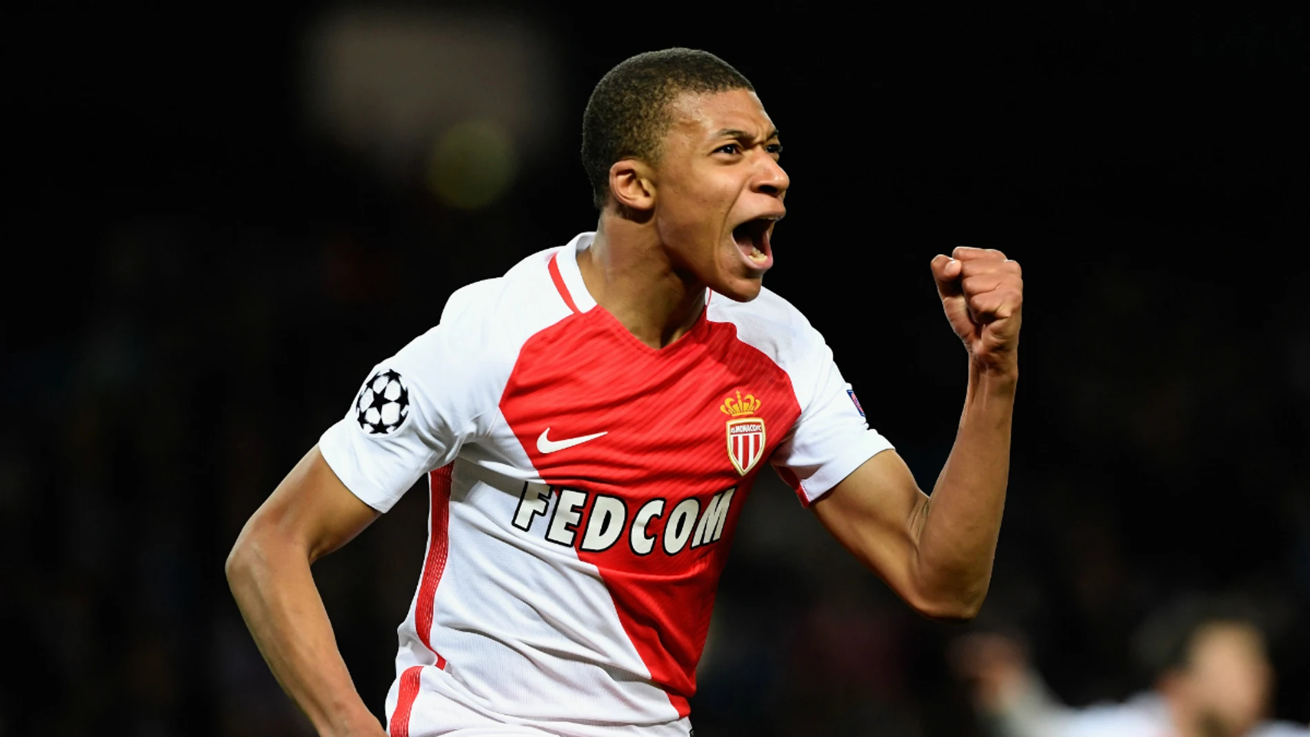 Mbappé celebra un gol Mbappé celebra un gol