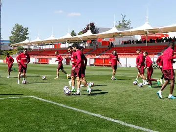 El Atlético, en un entrenamiento El Atlético, en un entrenamiento