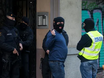 Prisión para tres presuntos yihadistas detenidos en Barcelona Prisión para tres presuntos yihadistas detenidos en Barcelona