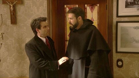 Carmelo y Severo, a punto de ser descubiertos