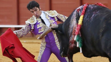 Los hermanos Rivera Ordóñez triunfan en el adiós de Francisco a la Maestranza