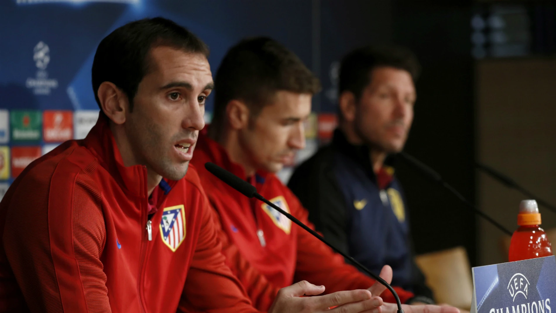 Diego Godín, en rueda de prensa