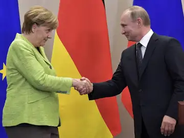 Merkel y Putin Merkel y Putin