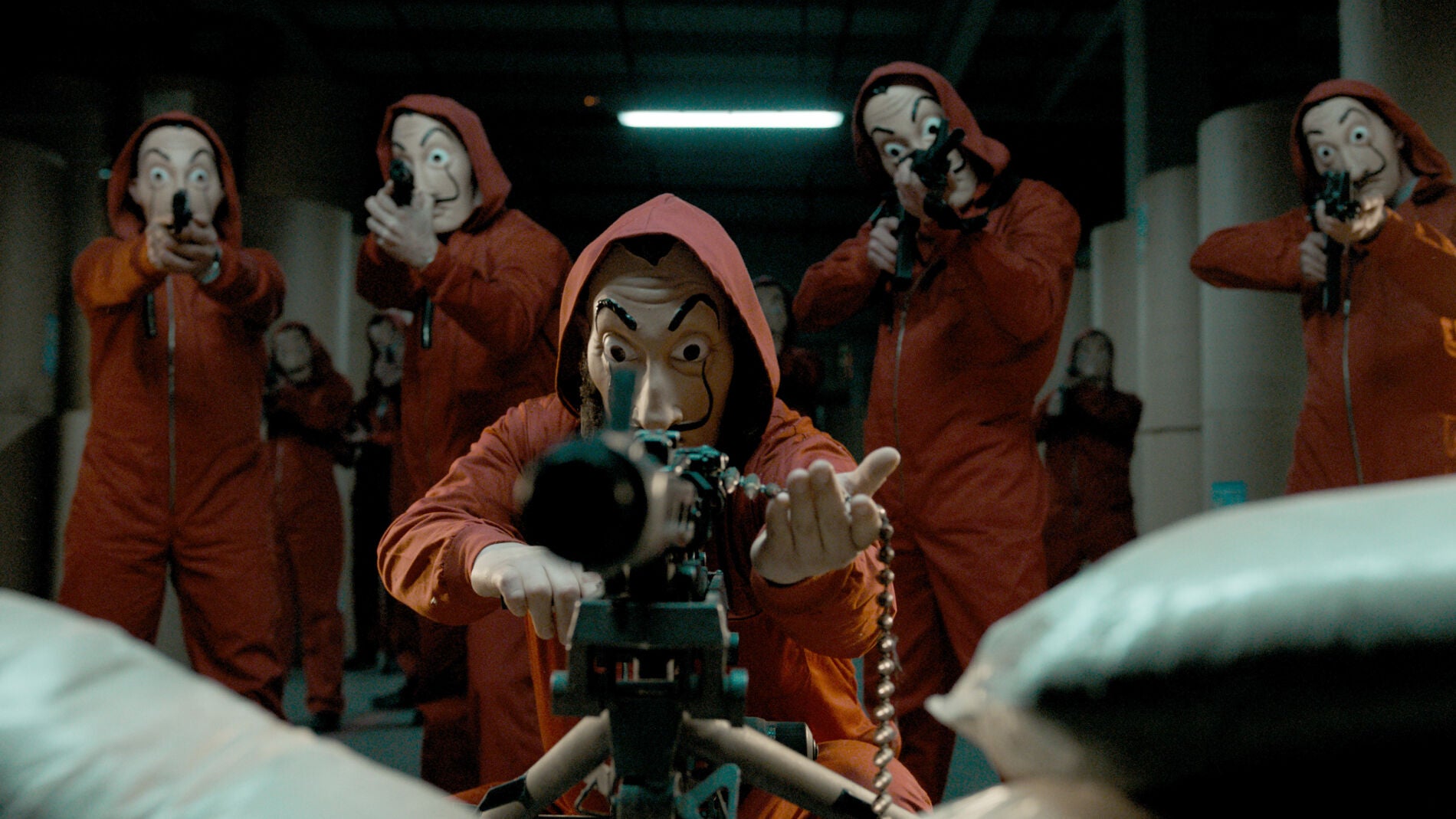 Una llamada y un arsenal de Dal&iacute;s, el ataque para frenar la entrada de la polic&iacute;a a la F&aacute;brica Nacional de Moneda y Timbre