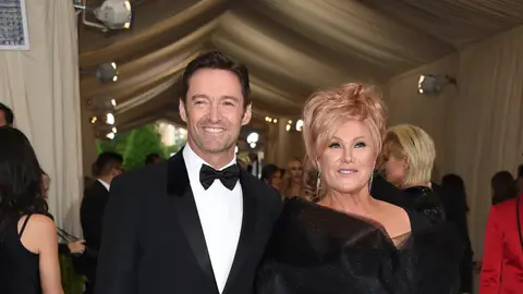 Hugh Jackman y Deborra-Lee Furness MET GALA 2017