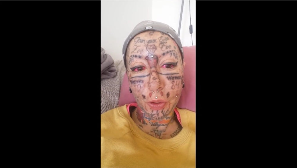 Lidia Reyes, la mujer más tatuada de Europa