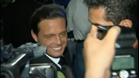 Frame 5.304685 de: Luis Miguel queda en libertad bajo fianza tras ser arrestado en EEUU Frame 5.304685 de: Luis Miguel queda en libertad bajo fianza tras ser arrestado en EEUU