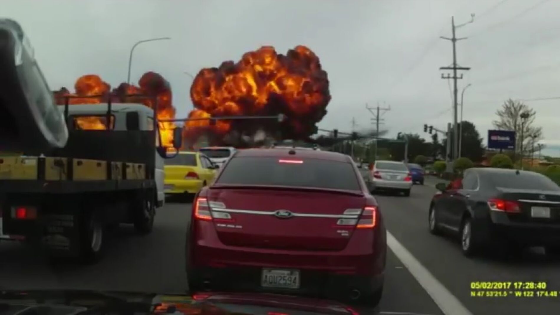 Explosi&oacute;n de un avi&oacute;n en Washington